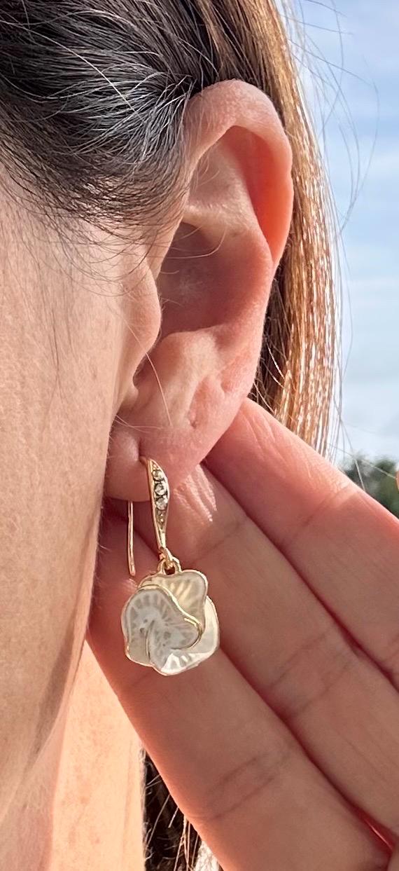 White Flower Earrings Boho Chic Dainty