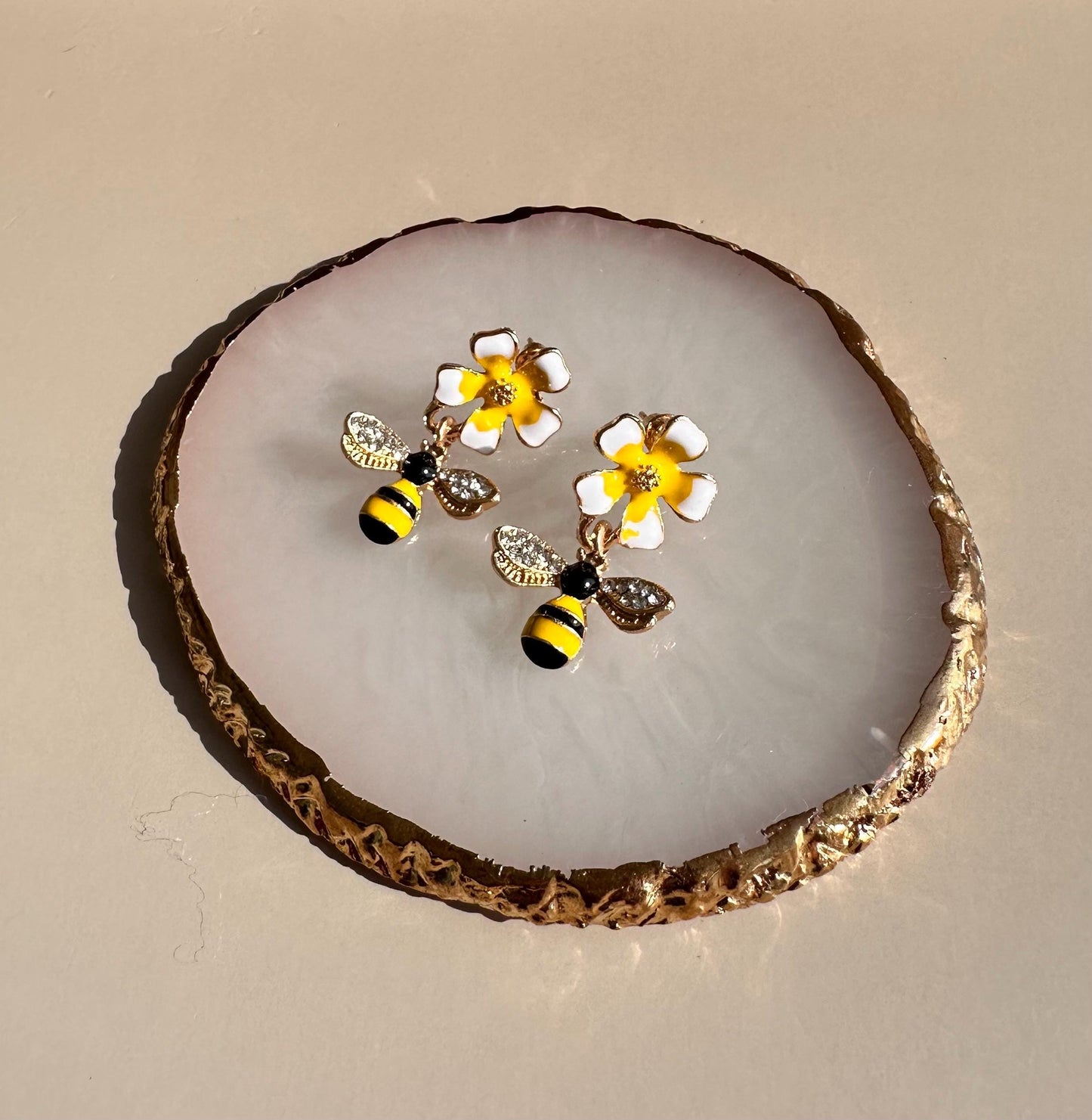 Bee Earrings Enamel with Zirconia