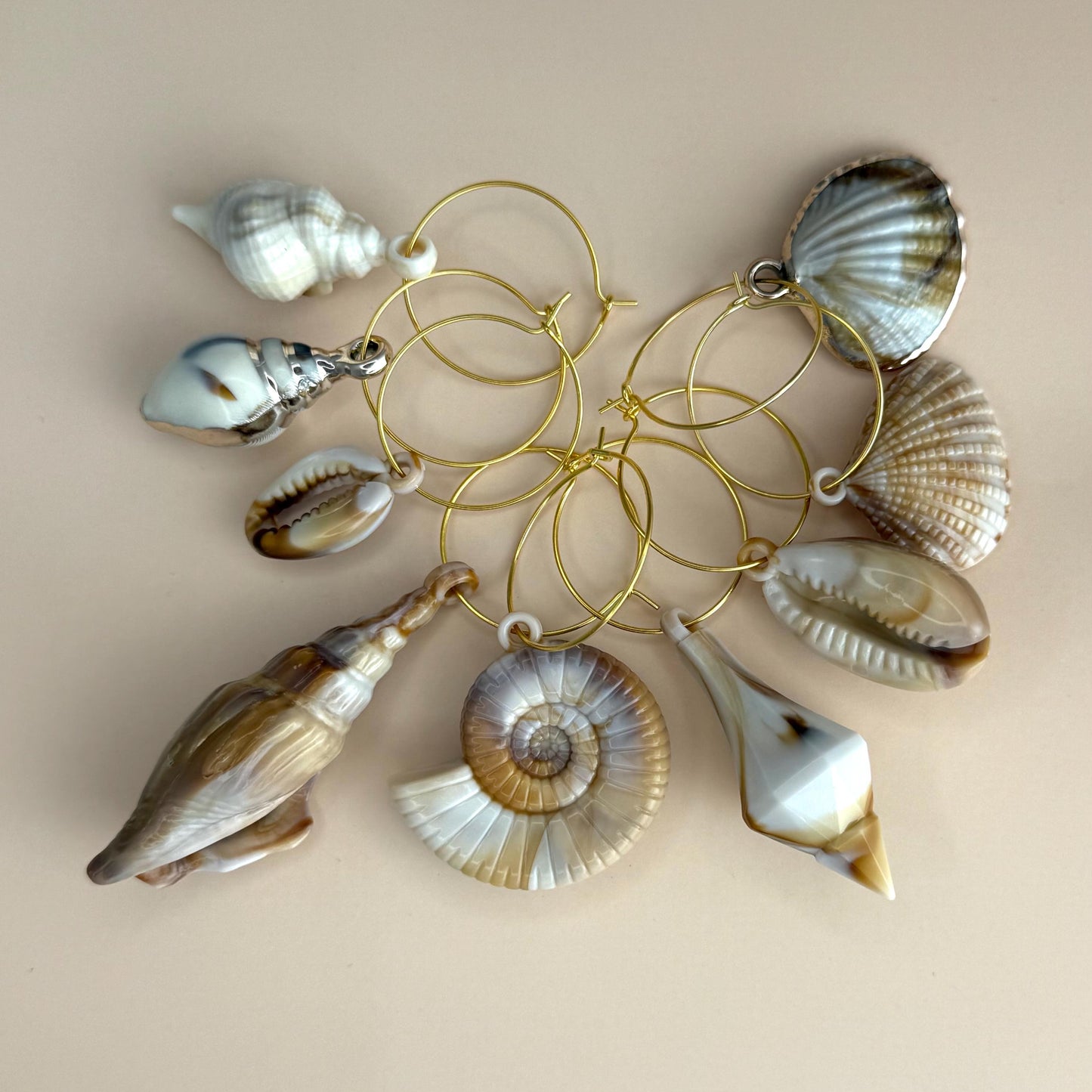 Wine Charms Seaside Theme Wine Glass Charms Seashell Assorted Seashell Wine Favors Beach House Decor Ocean Wine Charm Rings Ocean Lover Sea