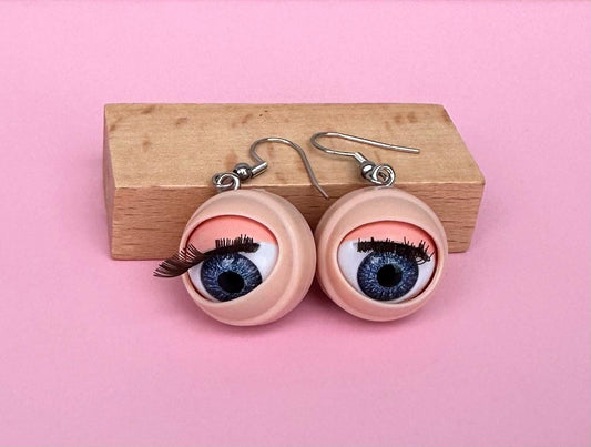 Creepy Earrings Doll Eye Earrings Spooky Eyeball Doll Head Earrings Halloween Party Fun Earrings Novelty Earrings Crazy Earrings Quirky