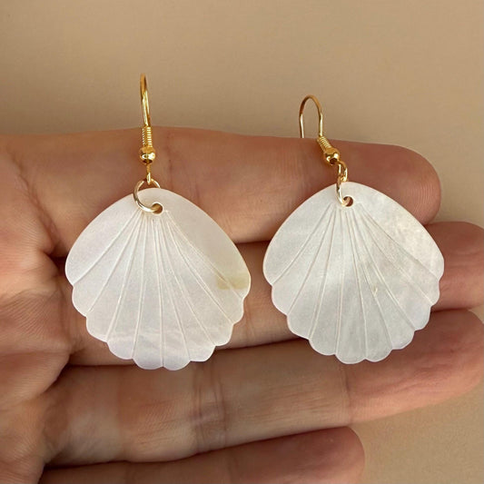 Seashell Earrings Boho Chic Earrings Seaside Earrings Shell Jewelry Beach Lover Handcrafted Earrings Nautical Earrings Natural Shell Concha