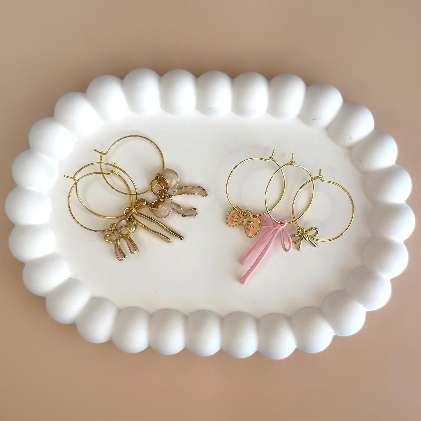 Coquette Bow Wine Glass Markers Bow Wine Charms Assorted Drink Marker Bow Wine Glass Charms Glass Decor Custom Wine Charm Drink Identifier